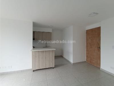 Apartamento en venta en Ditares, Itagüí · foto 8 de 13