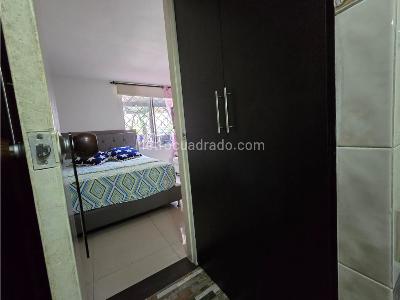 Apartamento de 3 alcobas en venta en Los Colores, Medellín, 125 m² · foto 8 de 19