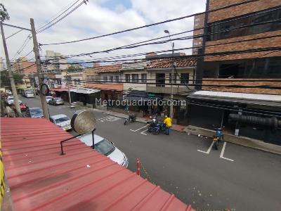 Casa de 5 alcobas en venta en Boston, Medellín, 140 m² · foto 10 de 20
