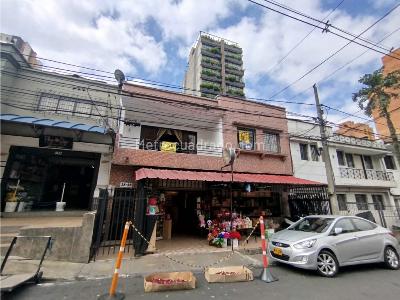 Casa de 5 alcobas en venta en Boston, Medellín, 140 m² · foto 2 de 20