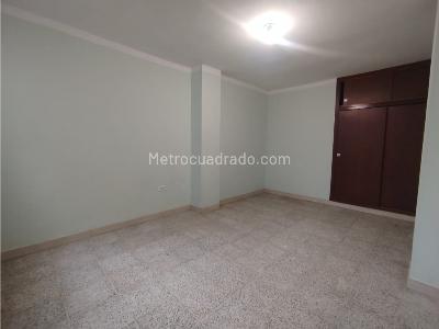 Apartamento en venta en Bombona 1, Medellín · foto 13 de 20