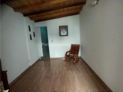 Casa de 2 alcobas en venta en San Diego, Medellín, 108 m² · foto 10 de 20