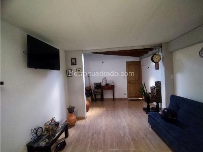 Casa de 2 alcobas en venta en San Diego, Medellín, 108 m² · foto 13 de 20