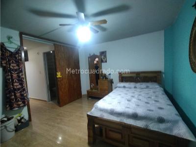 Casa de 2 alcobas en venta en San Diego, Medellín, 108 m² · foto 17 de 20