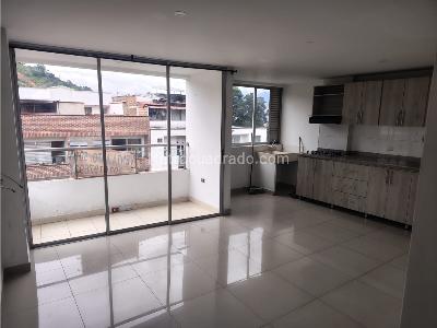 Apartamento en venta en Itagui, Medellín · foto 4 de 15