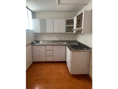 Apartamento en venta en Bombona 1, Medellín · foto 7 de 16