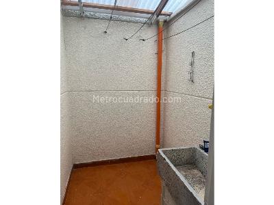 Apartamento en venta en Bombona 1, Medellín · foto 13 de 16