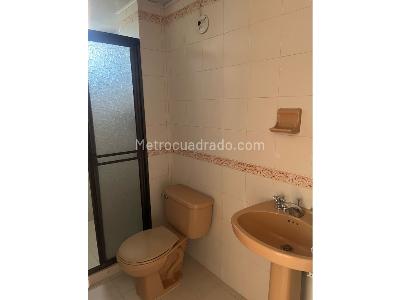 Apartamento en venta en Bombona 1, Medellín · foto 15 de 16