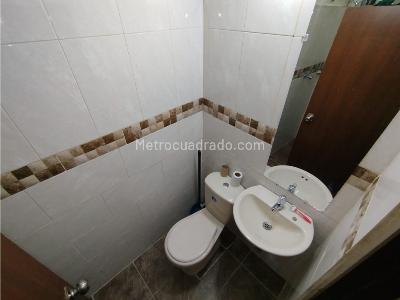 Apartamento en venta en Manrique, Medellín · foto 11 de 20