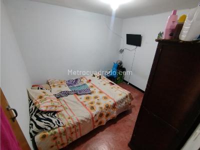Apartamento en venta en Manrique, Medellín · foto 12 de 20