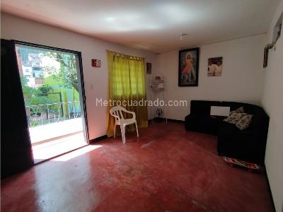 Apartamento en venta en Manrique, Medellín · foto 18 de 20