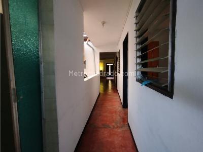 Apartamento en venta en Manrique, Medellín · foto 19 de 20