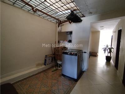 Apartamento en venta en Manrique, Medellín · foto 2 de 20