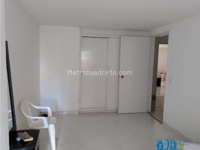 Apartamento de 5 alcobas en venta en Bombona 1, Medellín, 162 m² · foto 15 de 20