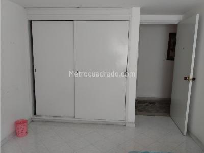Apartamento de 5 alcobas en venta en Bombona 1, Medellín, 162 m² · foto 16 de 20