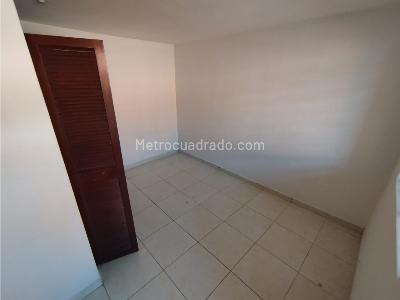 Casa de 5 alcobas en venta en Villa Hermosa, Medellín, 128 m² · foto 10 de 20