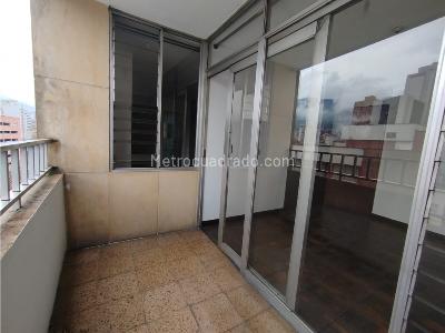 Apartamento en venta en Centro, Medellín · foto 10 de 20