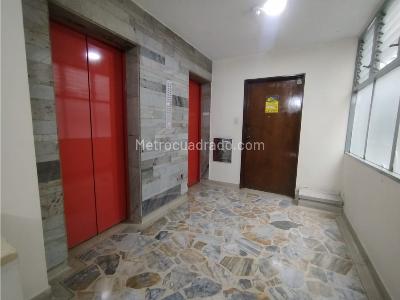 Apartamento en venta en Centro, Medellín · foto 2 de 20