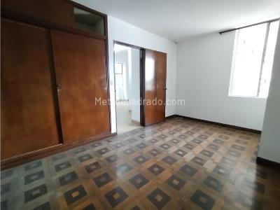 Apartamento en venta en Centro, Medellín · foto 4 de 20