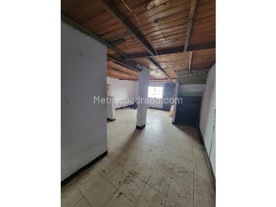 Casa de 5 alcobas en venta en Manrique, Medellín, 92 m² · foto 14 de 20
