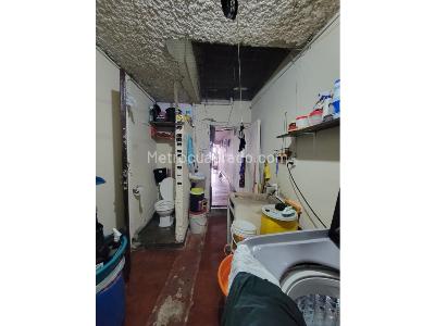Casa de 5 alcobas en venta en Manrique, Medellín, 92 m² · foto 16 de 20