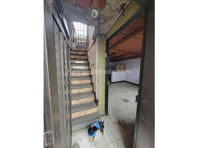 Casa de 5 alcobas en venta en Manrique, Medellín, 92 m² · foto 6 de 20