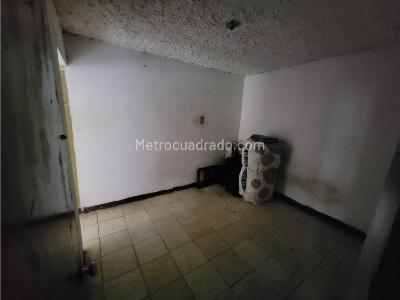 Casa de 5 alcobas en venta en Manrique, Medellín, 92 m² · foto 8 de 20
