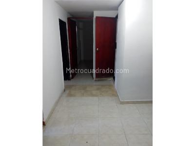 Casa de 5 alcobas en venta en La Milagrosa, Medellín, 162 m² · foto 5 de 17