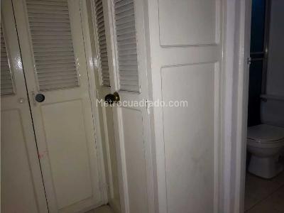 Apartamento de 4 alcobas en venta en La Florida, Bello, 87 m² · foto 11 de 20