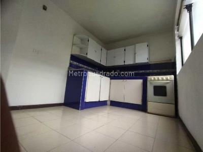 Apartamento de 4 alcobas en venta en La Florida, Bello, 87 m² · foto 2 de 20