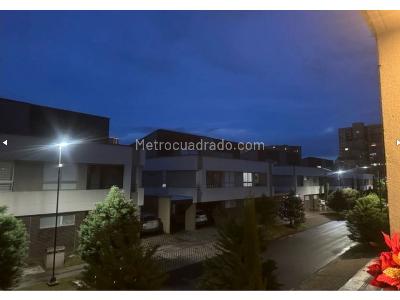 Casa de 5 alcobas en venta en Barro Blanco, Rionegro, 230 m² · foto 17 de 20