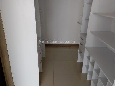 Apartamento de 3 alcobas en venta en Laureles, Medellín, 112 m² · foto 15 de 20