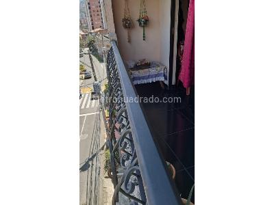 Apartamento en venta en Buenos Aires, Medellín · foto 2 de 15