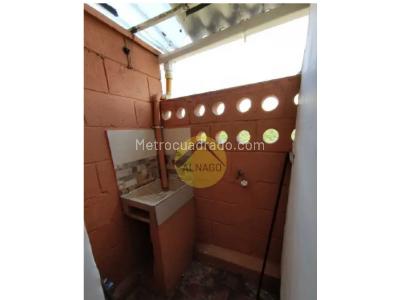 Casa de 3 alcobas en venta en El Salvador, Medellín, 38 m² · foto 10 de 20