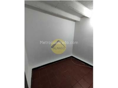 Casa de 3 alcobas en venta en El Salvador, Medellín, 38 m² · foto 6 de 20