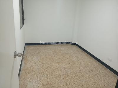 Casa de 4 alcobas en venta en Villa Hermosa, Medellín, 148 m² · foto 16 de 18