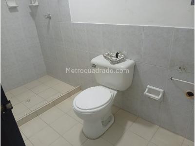 Casa de 4 alcobas en venta en Villa Hermosa, Medellín, 148 m² · foto 8 de 18
