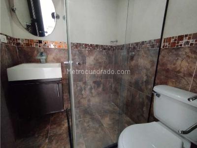 Apartamento de 2 alcobas en venta en Alcala, Bello, 48 m² · foto 10 de 17