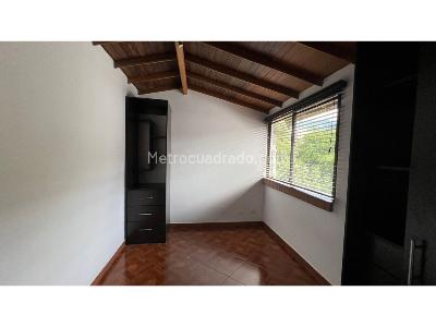 Casa de 5 alcobas en venta en El Dorado, Envigado, 167 m² · foto 20 de 20