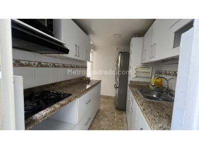 Casa de 5 alcobas en venta en El Dorado, Envigado, 167 m² · foto 5 de 20