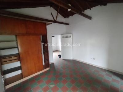 Casa de 4 alcobas en venta en Boston, Medellín, 130 m² · foto 14 de 20