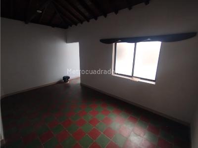 Casa de 4 alcobas en venta en Boston, Medellín, 130 m² · foto 16 de 20