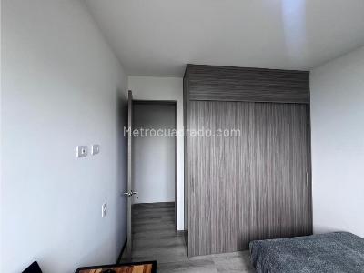 Apartamento de 3 alcobas en venta en Las Palmas, Medellín, 65 m² · foto 14 de 20