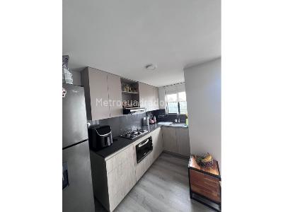 Apartamento de 3 alcobas en venta en Las Palmas, Medellín, 65 m² · foto 9 de 20