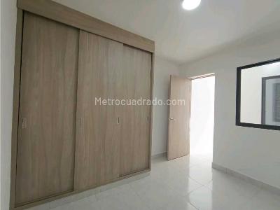 Casa de 3 alcobas en venta en Central, Bello, 85 m² · foto 6 de 13