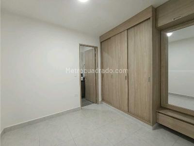 Casa de 3 alcobas en venta en Central, Bello, 85 m² · foto 7 de 13