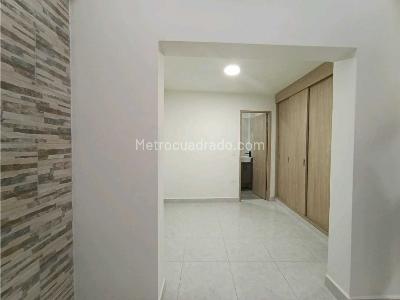 Casa de 3 alcobas en venta en Central, Bello, 85 m² · foto 9 de 13