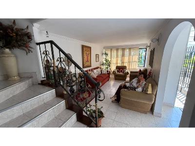 Casa de 3 alcobas en venta en Belen Las Mercedes, Medellín, 242 m² · foto 3 de 20