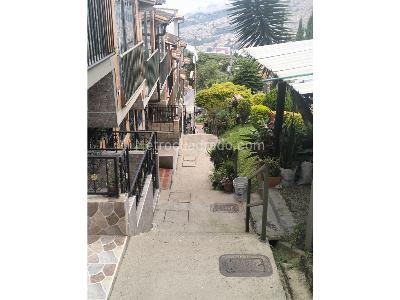 Casa de 4 alcobas en venta en Buenos Aires, Medellín, 43 m² · foto 16 de 17