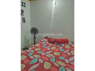 Casa de 4 alcobas en venta en Buenos Aires, Medellín, 43 m² · foto 4 de 17